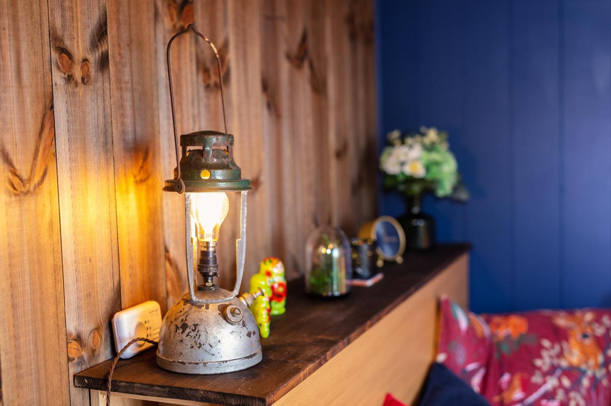 Hotel Under The Oak Glamping Caerphilly Esterno foto
